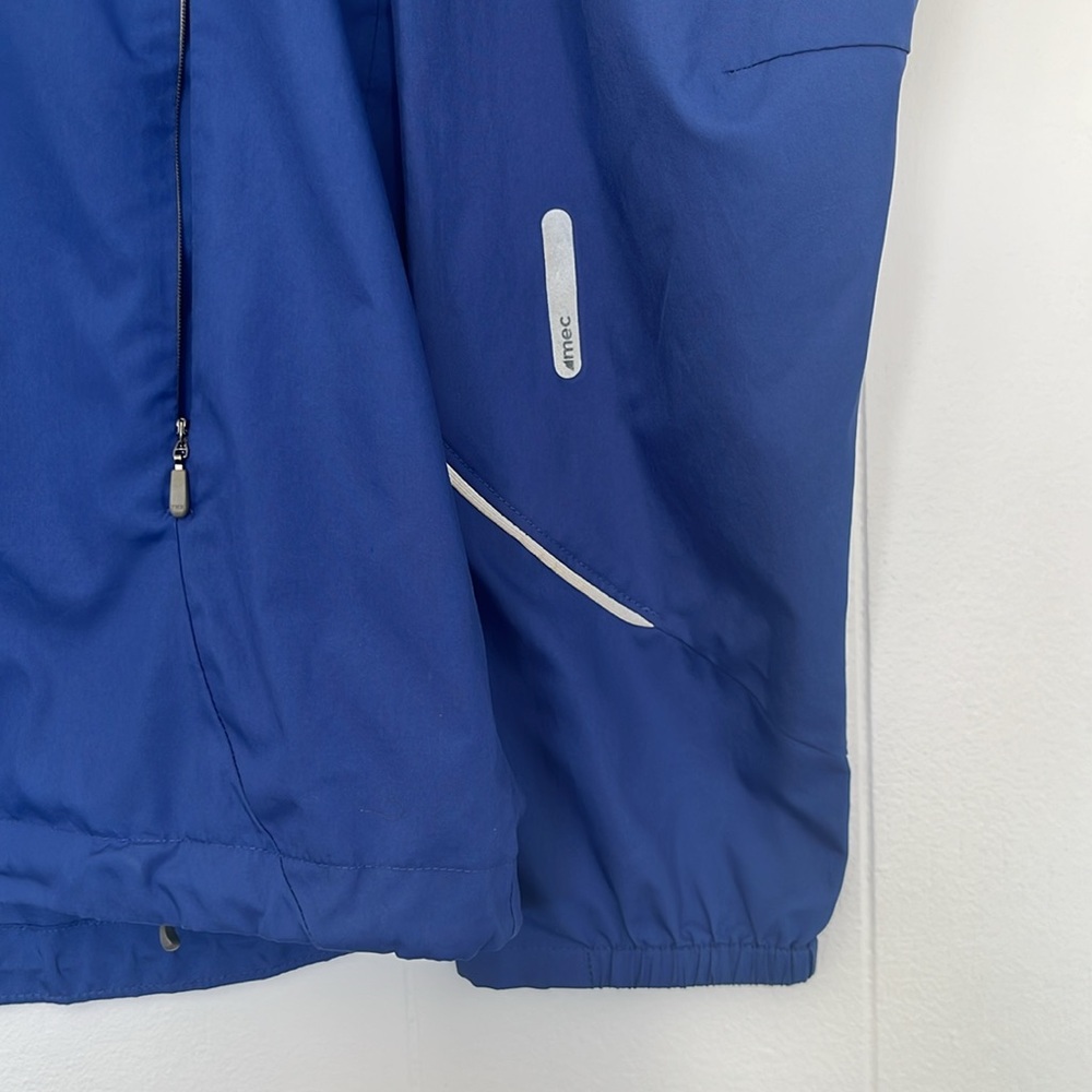 MEC Lightweight Jacket - Picture 5 of 7